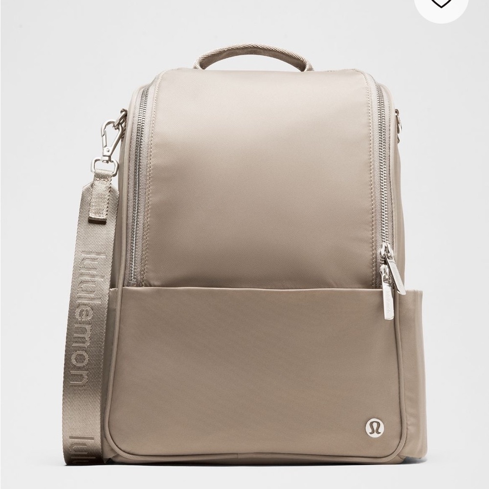Lululemon city essentials small backpack